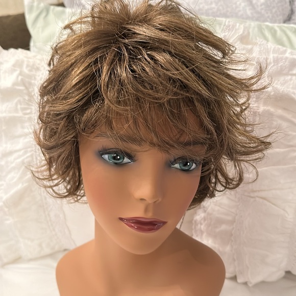 Paula Young  Alex Brand -New Wig. Pecan Delight 8-12A. Average cap size. - Picture 6 of 9